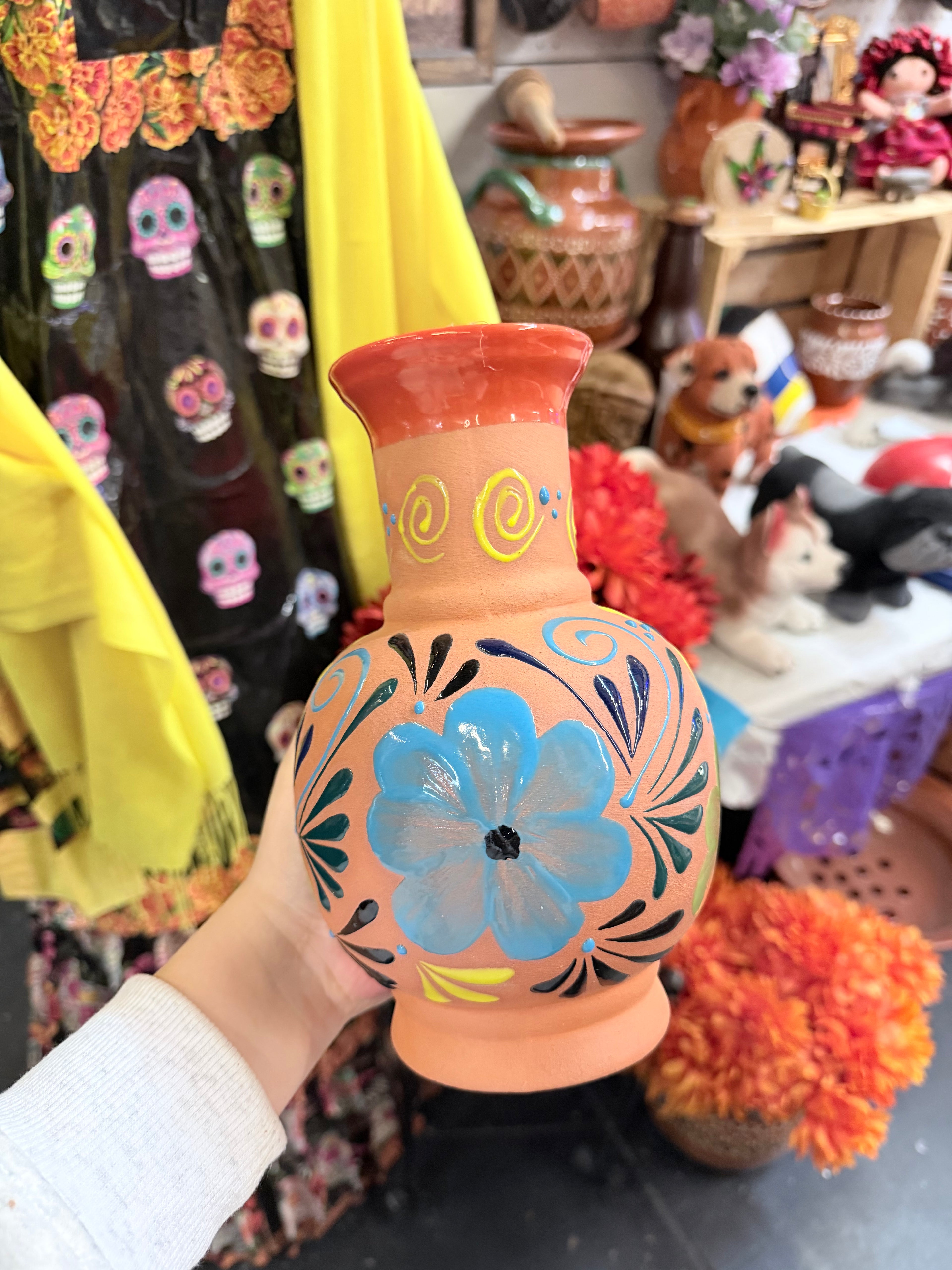 Flor de Cielo Ceramic Vase